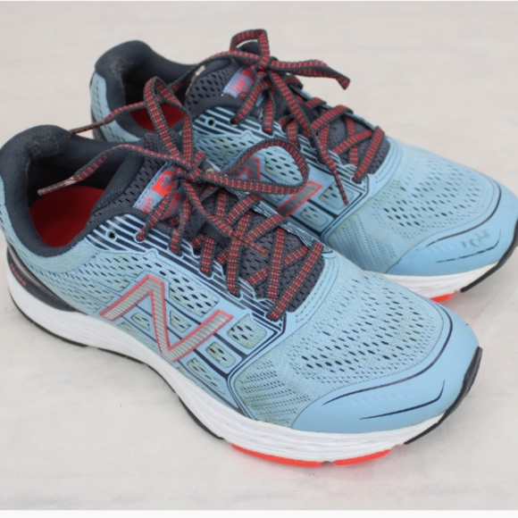 New Balance Shoes - Women's New Balance Running Shoes Blue Sz 9